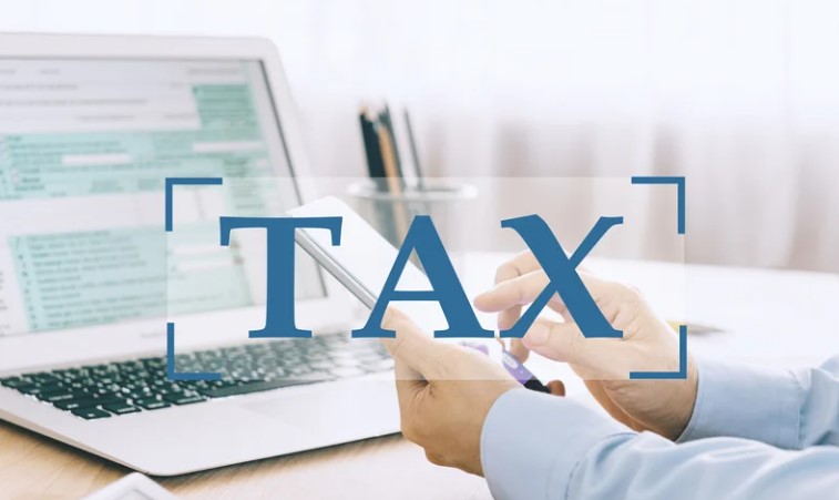 How Much Can a Small Business Make Before Paying Taxes in Canada