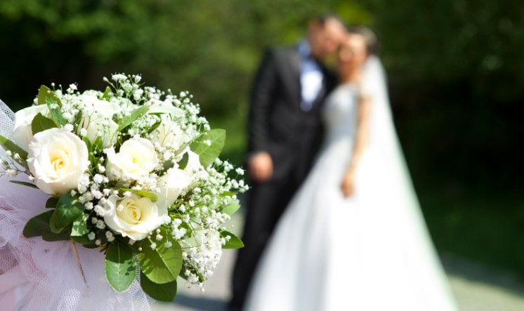 How to Apply and Get a Marriage Certificate in Quebec?