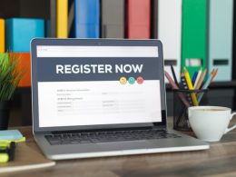 Manitoba Birth Certificate - How to register and get it?