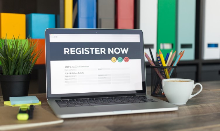 Manitoba Birth Certificate - How to register and get it?