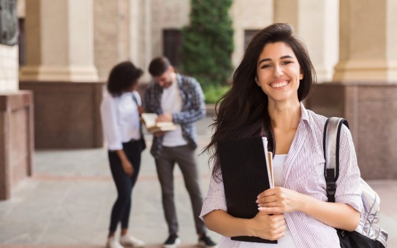 Top 10 Banks in British Columbia (BC) for Student Loans
