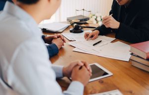 Factors Affecting Lawyer Salaries in Canada