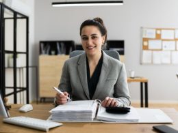 How Much Do Accountants Make in Ontario? - Accountant Salary