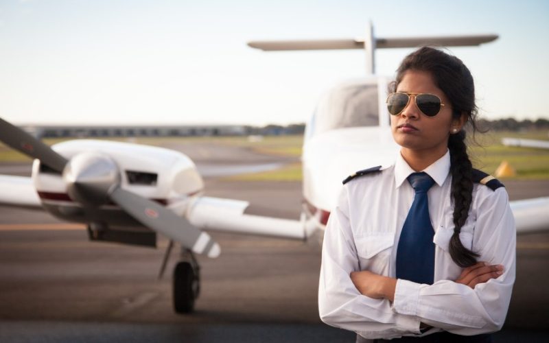 How Much Do Pilots Make in Canada?
