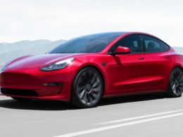 How Much Does a Tesla Cost in Canada? & The Best Model to Consider
