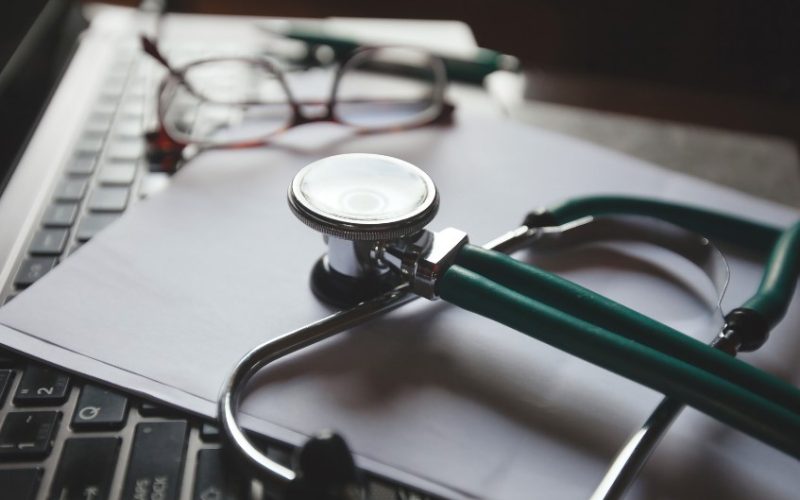 How to Become a Doctor in Canada? & How Long Does It Take to Become a Doctor?