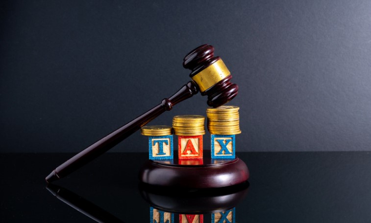 How to File Taxes in Canada? - A Step by Step Guide