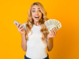How to Make Money Online in Canada? - Easy Steps