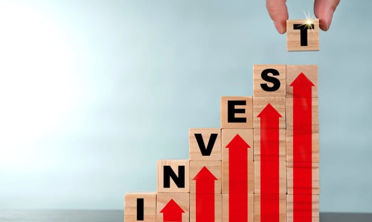Where to Invest Money in Canada? - Top 10 Best Options