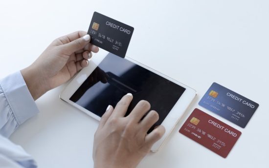 How to Use a Credit Card Responsibly