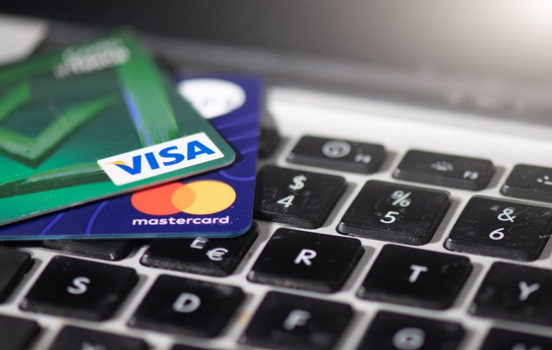 Top 10 Best Mastercard in Canada - Navigating the Best Credit Cards