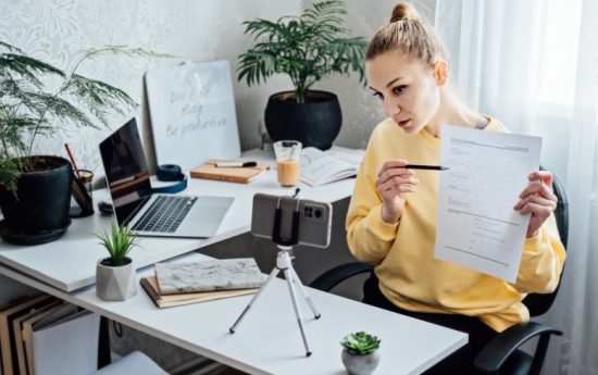 Best Side Hustles in Canada - Ways to Make More Money