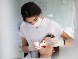 What is the Average Dental Hygienist Salary in B.C?