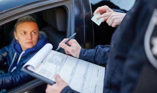 What is the Fine for Driving With an Expired License in Ontario?