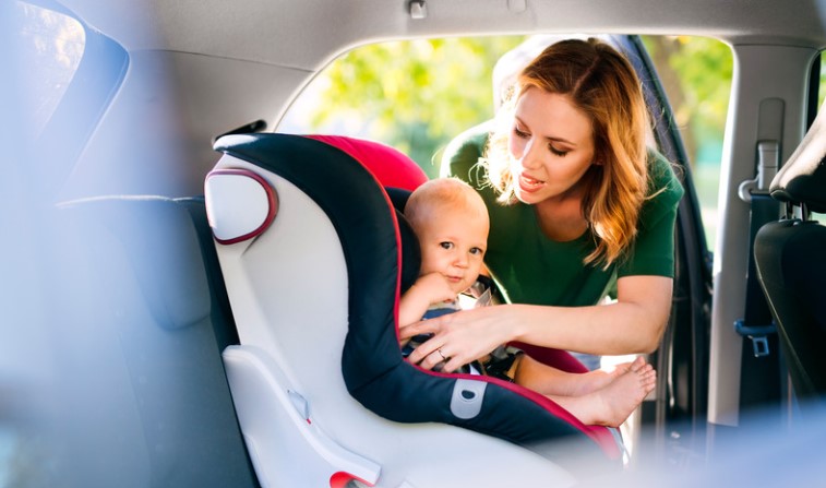 When Can Child Sit in Front Seat in Ontario?