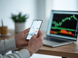 How to Start Day Trading in Canada? - A Complete Guide