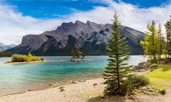 Lake Minnewanka