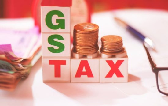 What is the Maximum Income to Qualify for GST Credit?