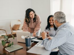 What is a Guaranteed Income Supplement in Canada? - and How to Apply for It?