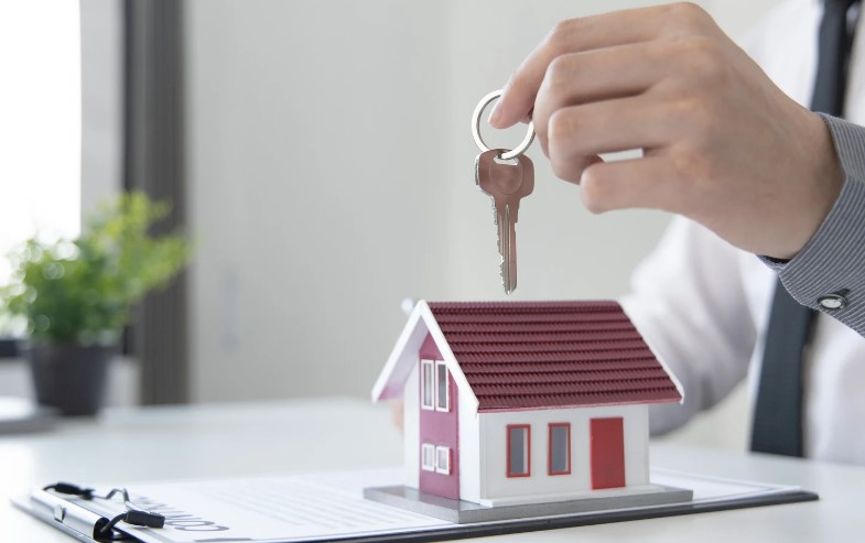 What is the First Time Home Buyer Tax Credit in Canada?