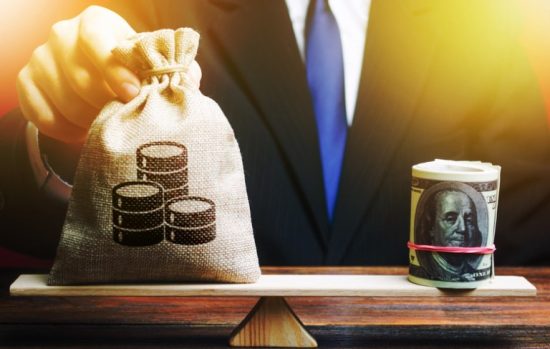 What is Form T1135 in Canada?