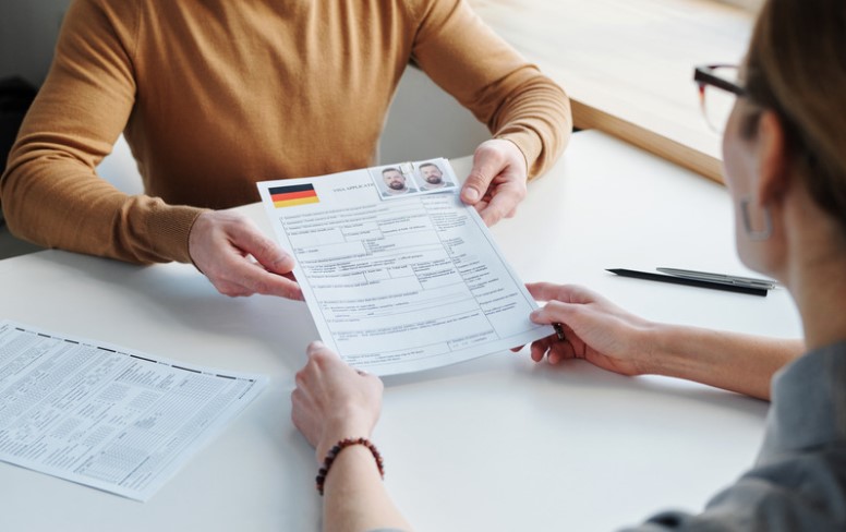 How to Apply for a Canadian Schengen Visa?
