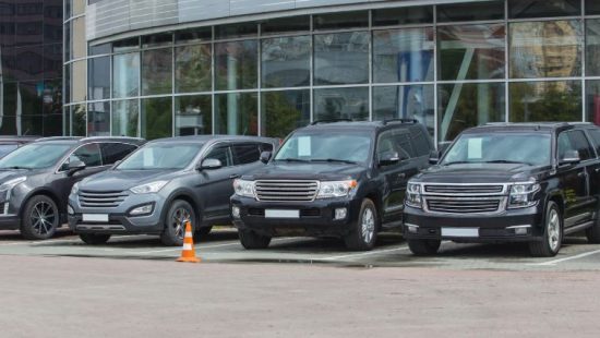 How to Reverse Into a Parking Spot?